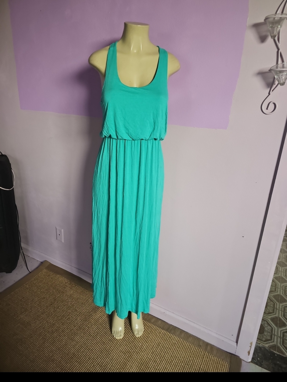 Women's Sleeveless Mint Maxi Dress - Casual Scoop Neck